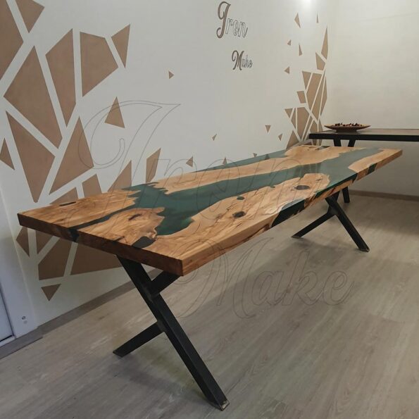 tavolo-in-resina emerald1