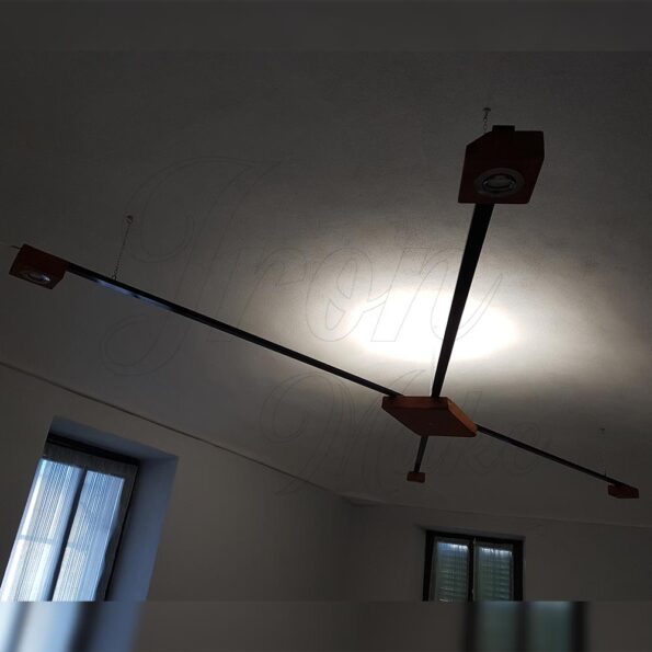 lampadario-ferro-legno cross4