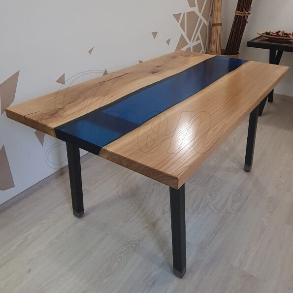 tavolo-in-legno-e-resina-sapphire2