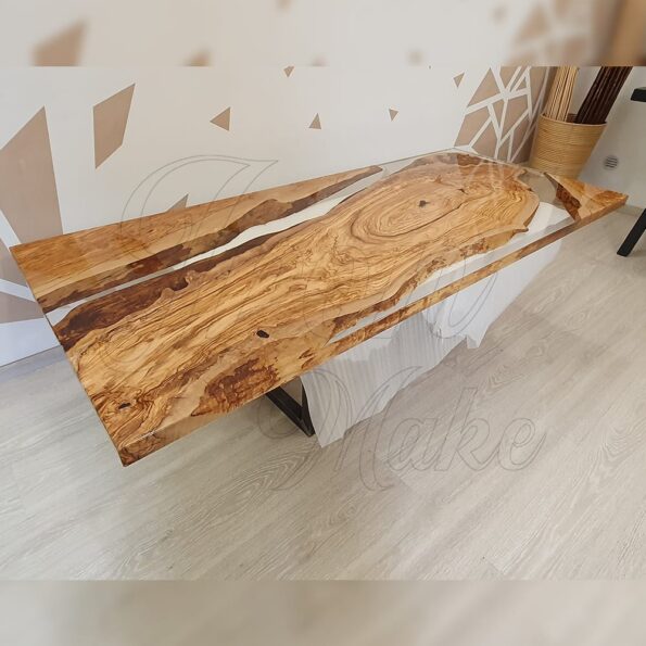 tavolo-in-legno-e-resina-winterfell4