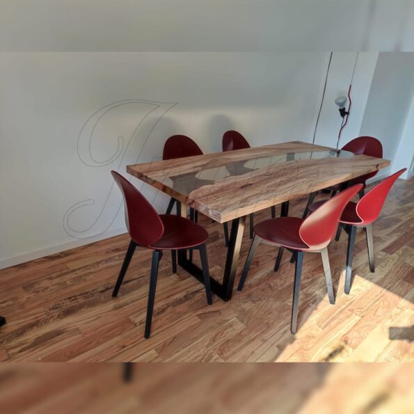 tavolo-in-legno-e-resina-iperione7