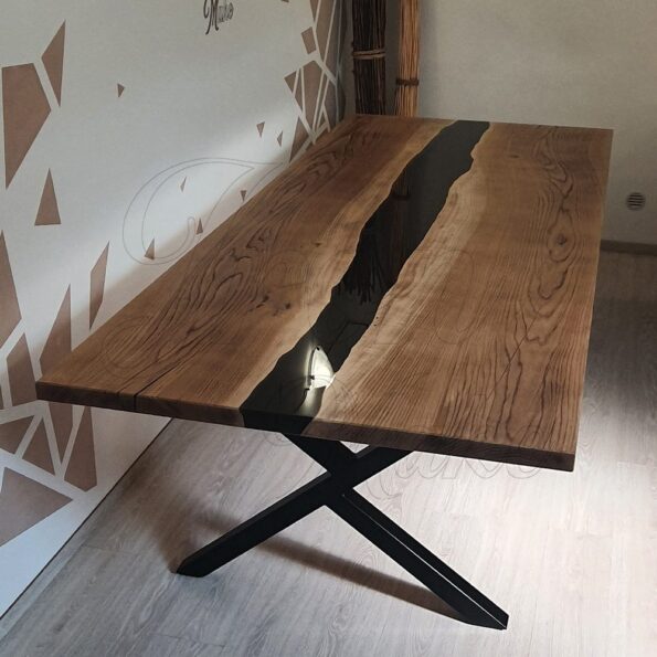 tavolo-in-legno-e-resina-moros1