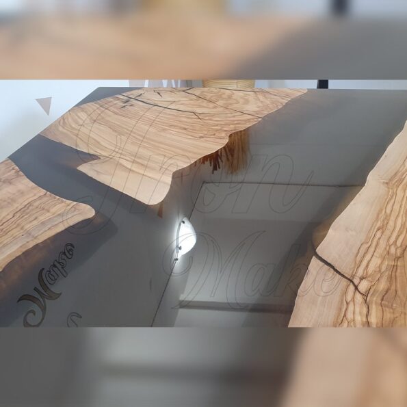 tavolo-in-legno-e-resina-philotes5