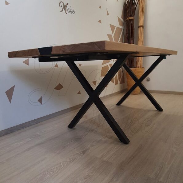 tavolo-in-legno-e-resina-petrol4