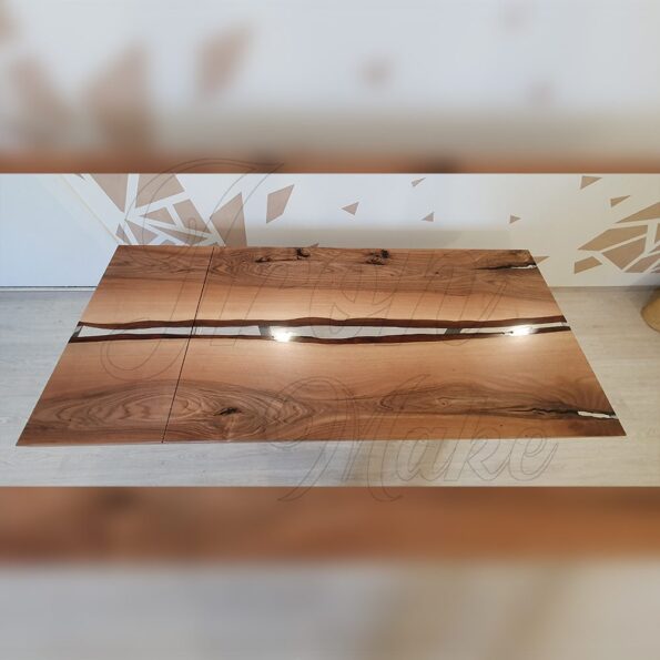 tavolo-in-legno-e-resina-simons5