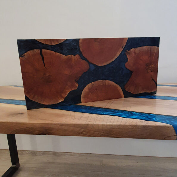 tavolo-in-legno-e-resina-asymmetry2