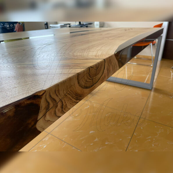 tavolo-in-legno-e-resina-colossus3