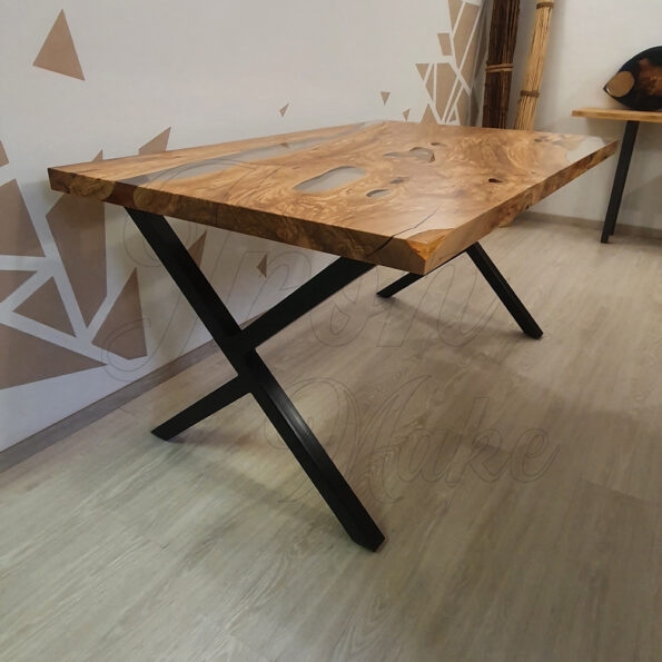 tavolo-in-legno-e-resina-euphoria2