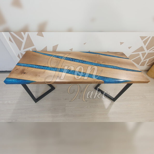 tavolo in legno e resina-parallel7