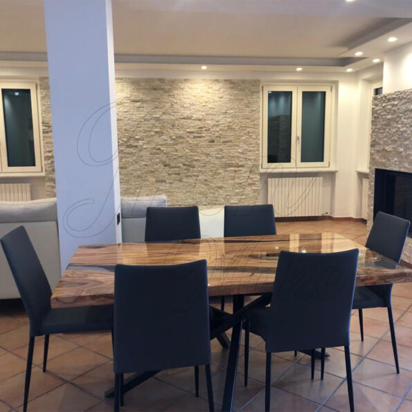 tavolo-in-legno-e-resina-wonder11