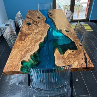 tavolo-in-legno-e-resina-neptune3-concentrate