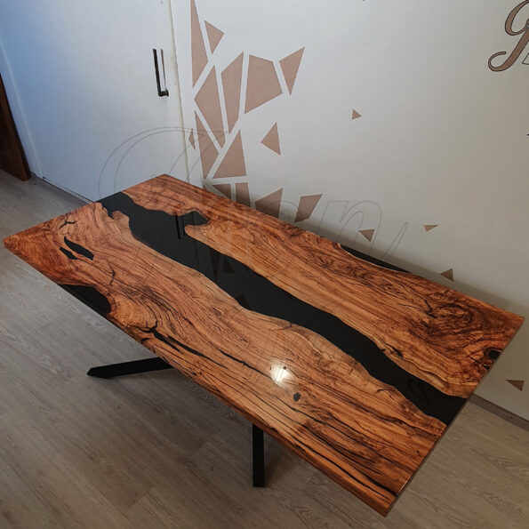 tavolo-in-legno-e-resina-glossy8