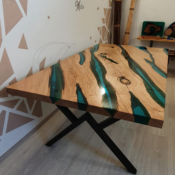 tavolo-in-legno-e-resina-wildblue7