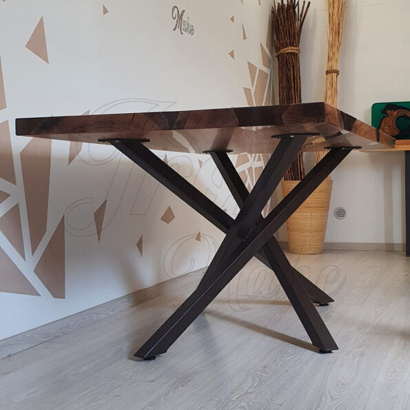 tavolo-in-legno-e-resina-crossnut2