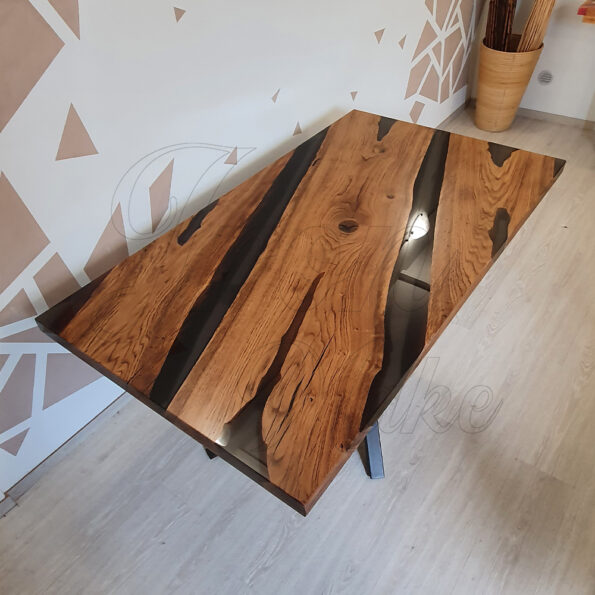 tavolo-in-legno-e-resina-crossnut4