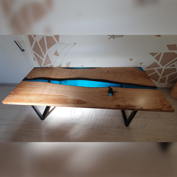 tavolo-in-legno-e-resina-crystaldrop3