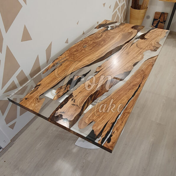 tavolo-in-legno-e-resina-bridge7