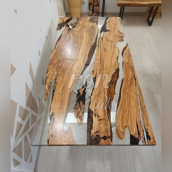 tavolo-in-legno-e-resina-bridge8