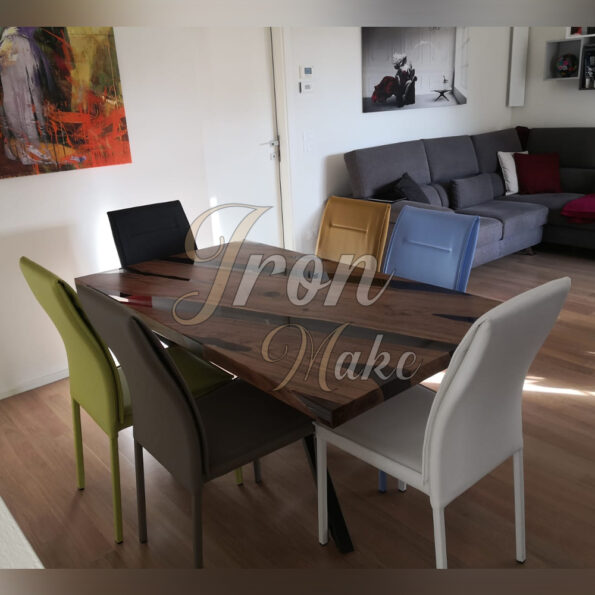tavolo-in-legno-e-resina-crossnut17