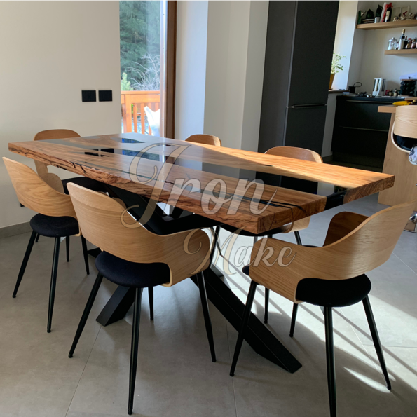 tavolo-in-legno-e-resina-night17