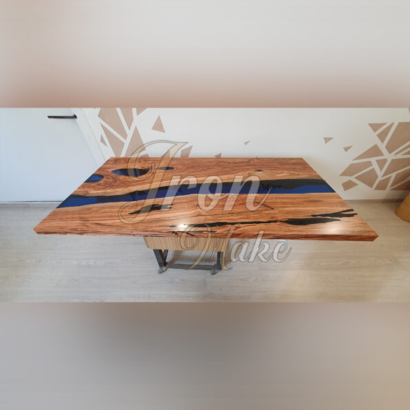 tavolo-in-legno-e-resina-night5