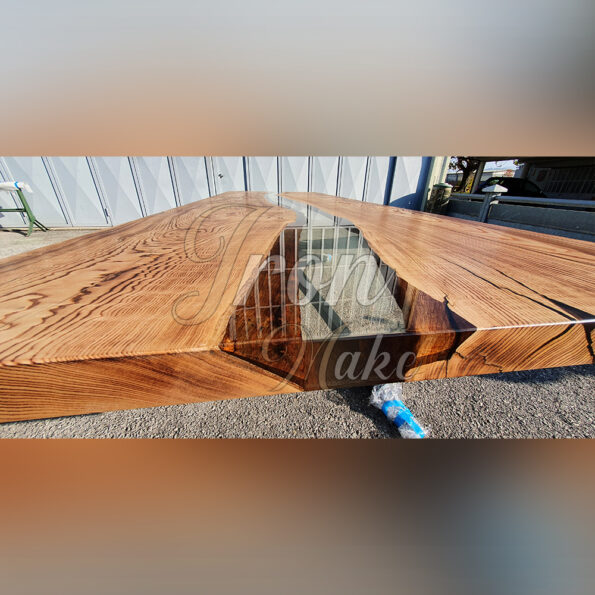 tavolo-in-legno-e-resina-superior9