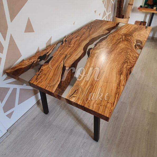 tavolo-in-legno-e-resina-tangle2