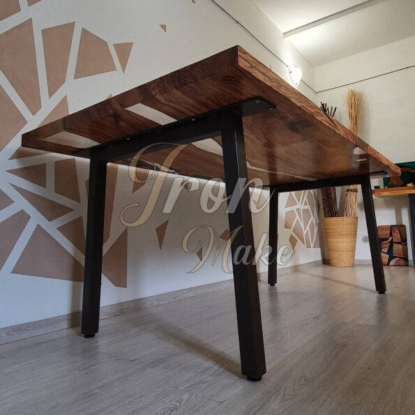 tavolo-in-legno-e-resina-tangle5