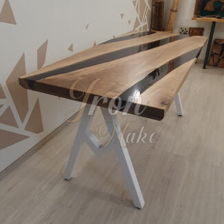 tavolo in legno e resina-ametista9