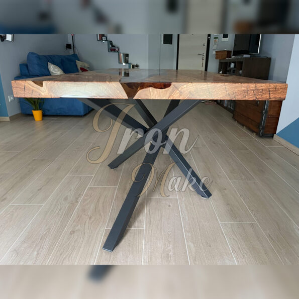 tavolo in legno e resina-shark4