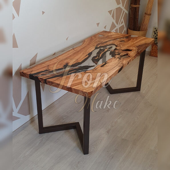 tavolo in legno e resina-adamo16