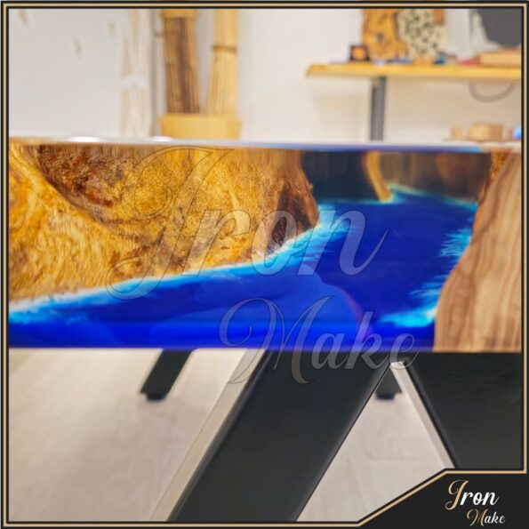 Tavolo-in-legno-e-resina-Sintra9-Iron Make