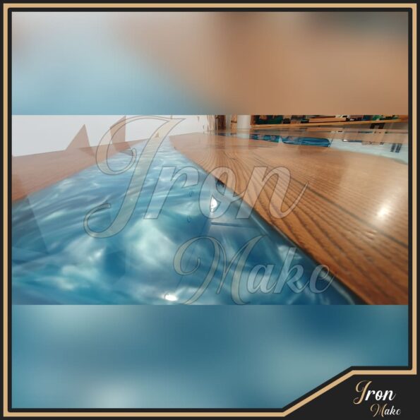 Tavolo-in-legno-e-resina-Carribean5-Iron Make
