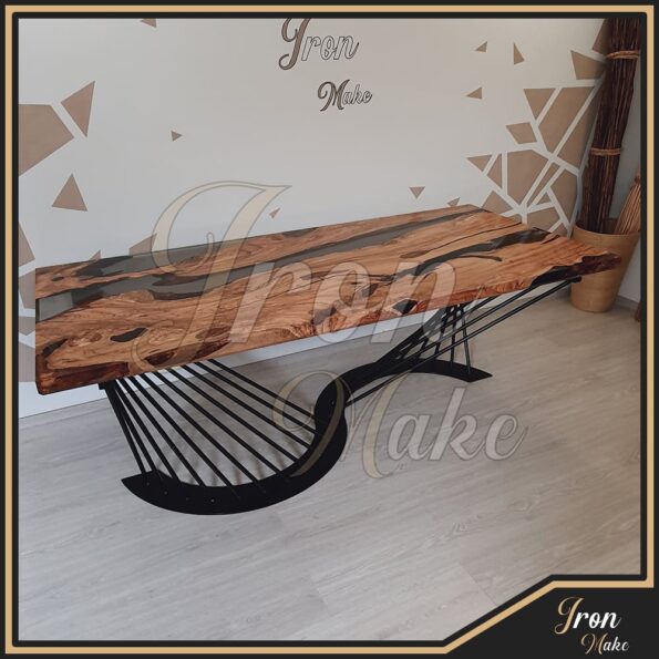 Tavolo-in-legno-e-resina-Jafar5-Iron Make