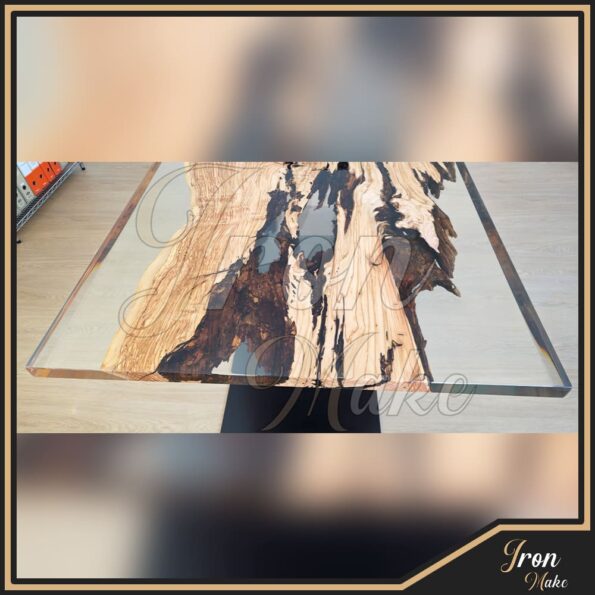 Tavolo-in-legno-e-resina-Rudi7-Iron Make