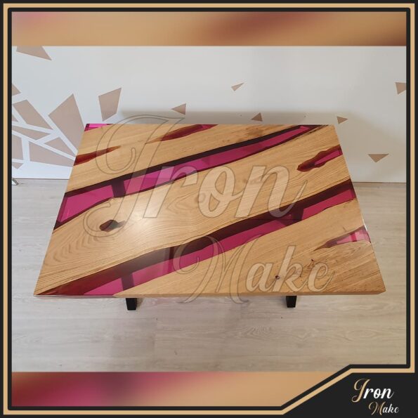 tavolo in legno e resina-barbie10