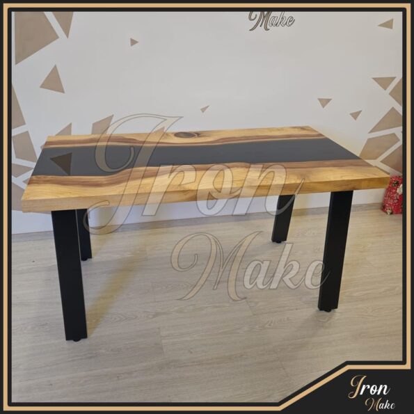 Tavolo-in-legno-e-resina-Coast3-Iron Make
