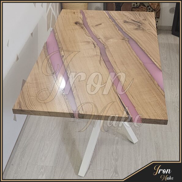 Tavolo-in-legno-e-resina-Lady1-Iron Make